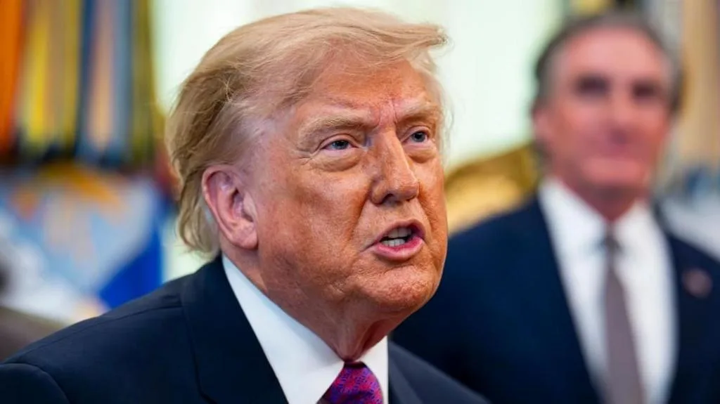 Трамп и Родригес на фоне обсуждения нефтяной сделки США и Венесуэлы