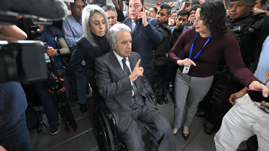 Lenín Moreno, expresidente de Ecuador, tras ser condenado por sobornos en Quito