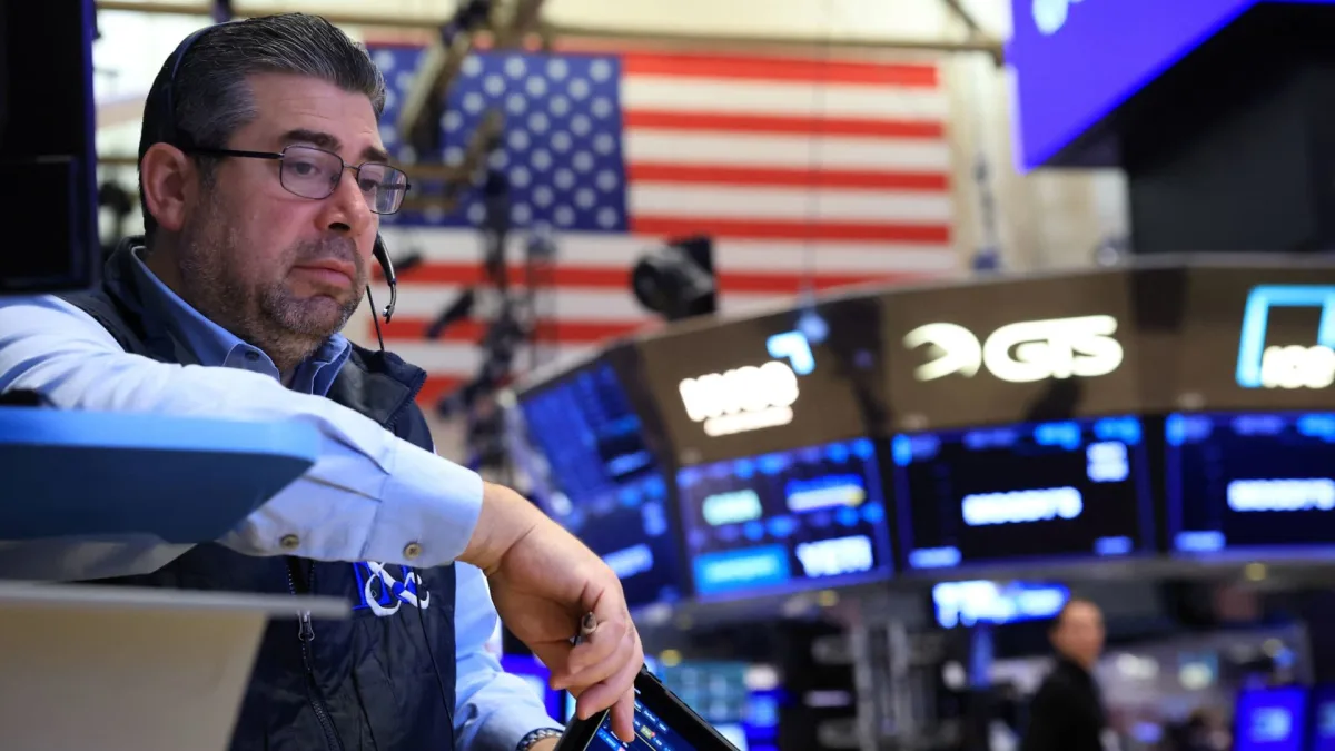 US Treasury bond yields rise to multi-year highs