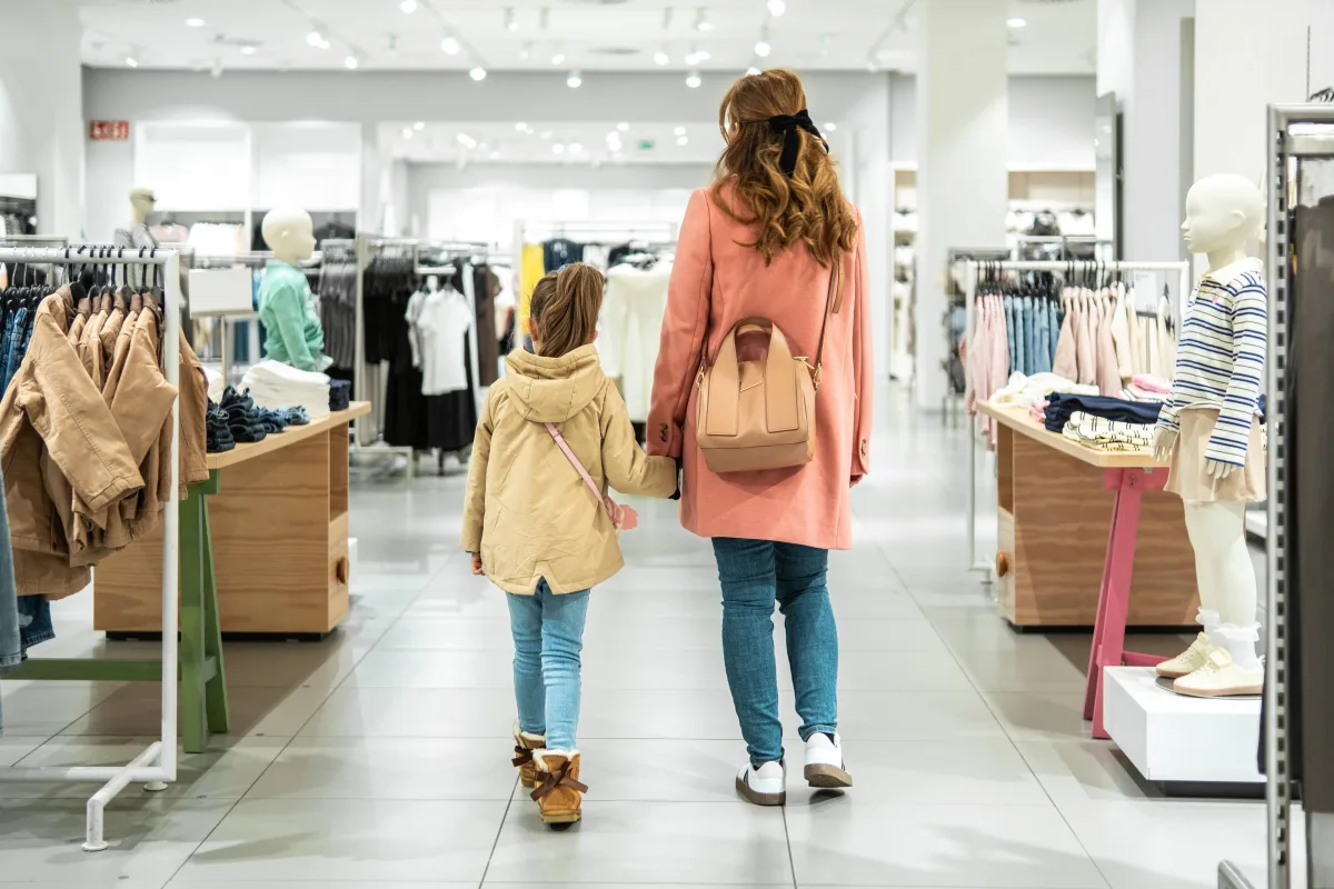 Carter's store closures and falling shares after earnings