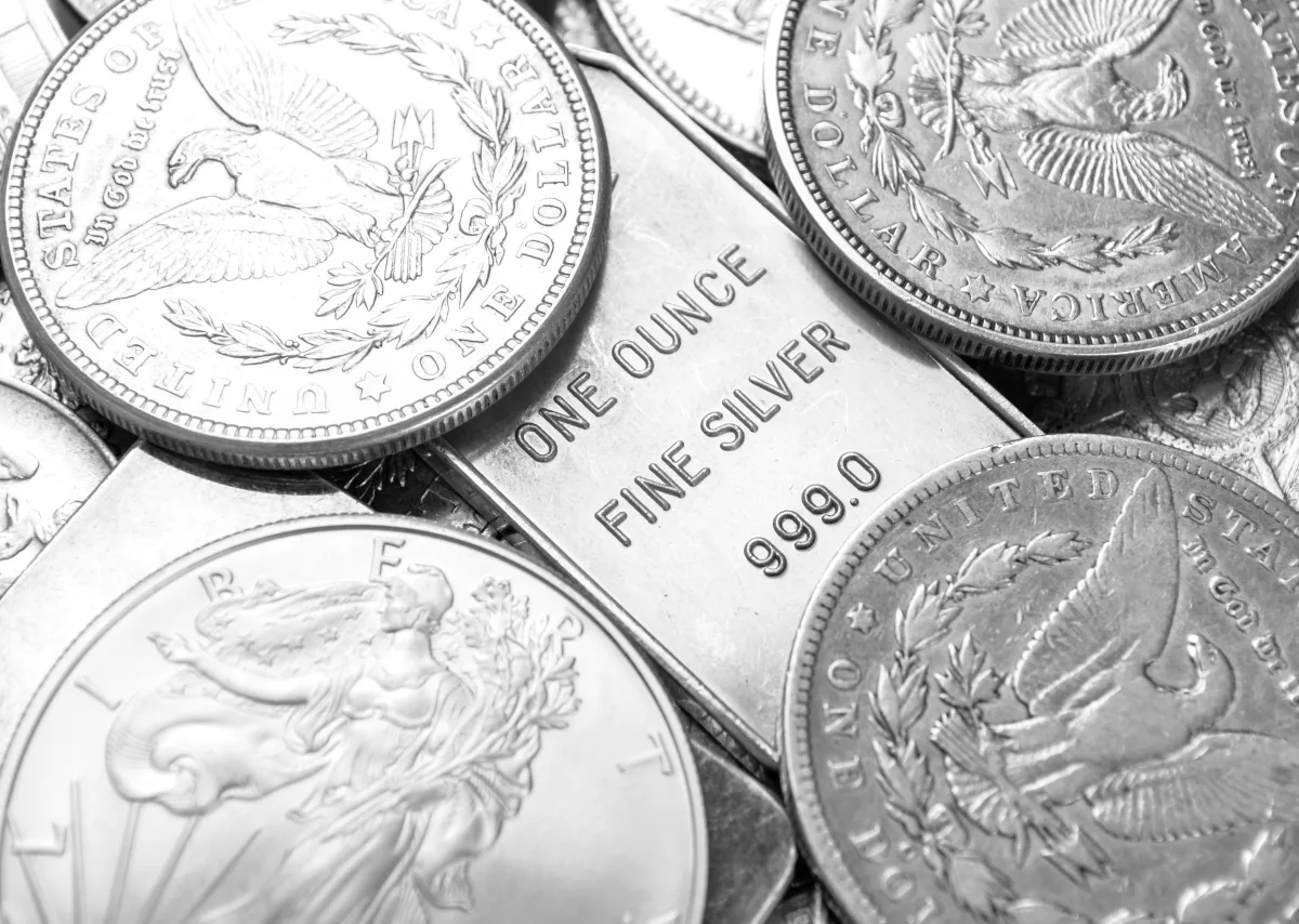 Silver futures prices falling amid Fed rate hike expectations