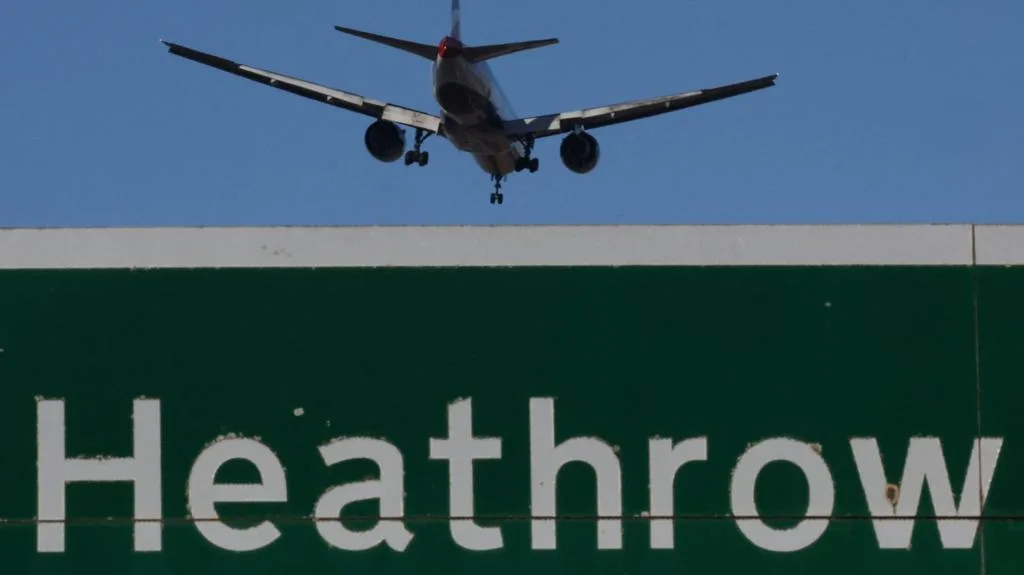 Heathrow Airport expansion plans and third runway proposal