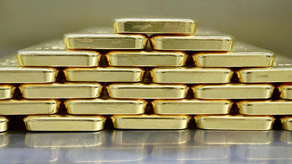 Gold bars representing Dutch central bank reserves moved to London