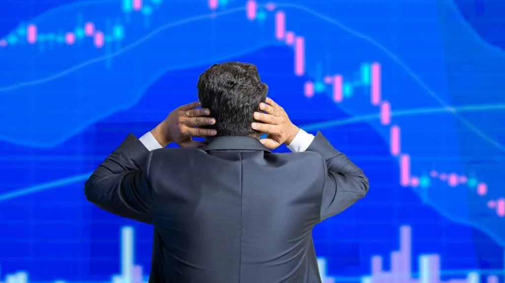 Indian stock market chart showing declines in Sensex and Nifty